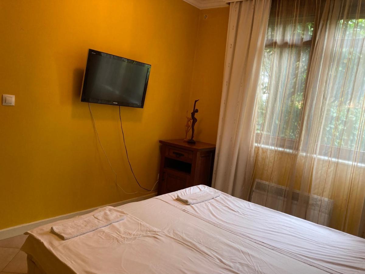 Lovely Apartment Santa Marina Созополь Экстерьер фото